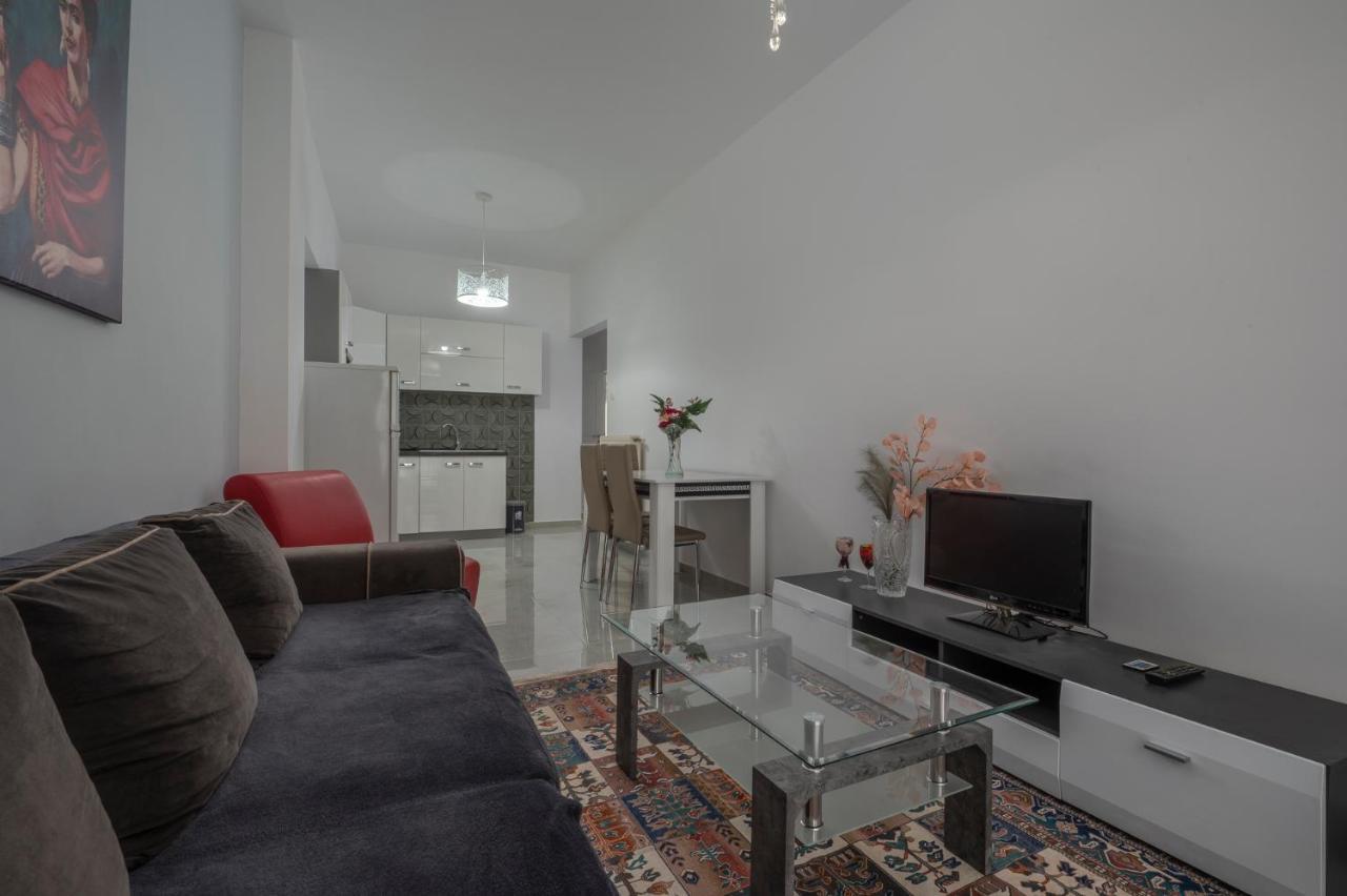 Kosmos Service Apartment City Center 3 With Additional Cost Parking Thessalonique Extérieur photo